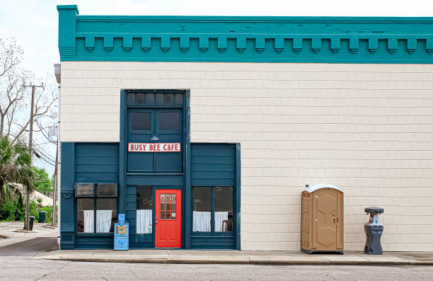 Best Portable toilet rental cost  in Pocola, OK